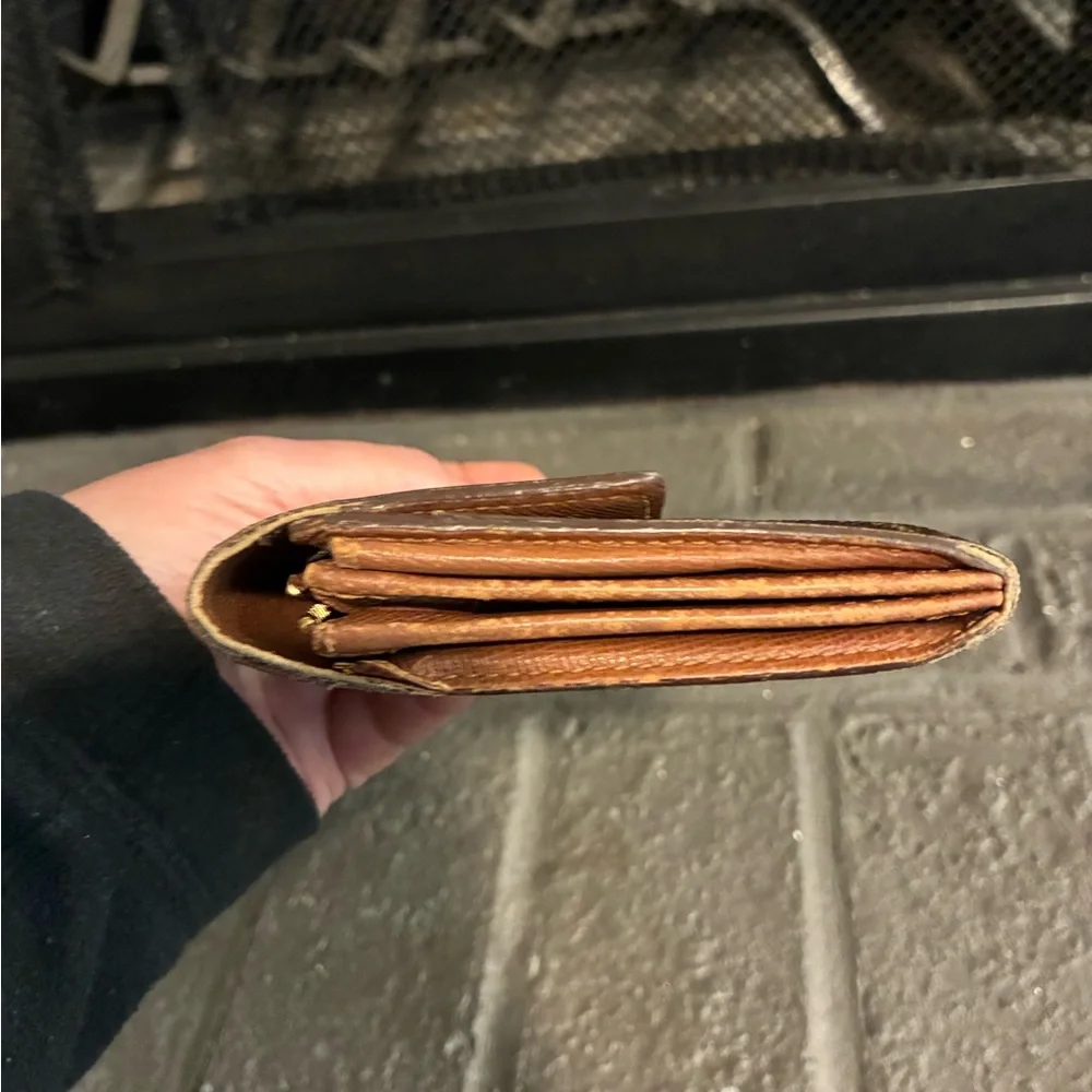 Louis Vuitton Brown Monogram Continental Wallet - Picture 7 of 7